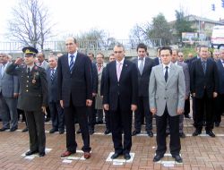 23 NİSAN KUTLAMALARINDA PROTOKOL KRİZİ DAMGASINI VURDU